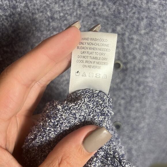 Tyler Boe Button Back Sweater Size Small - Picture 6 of 7